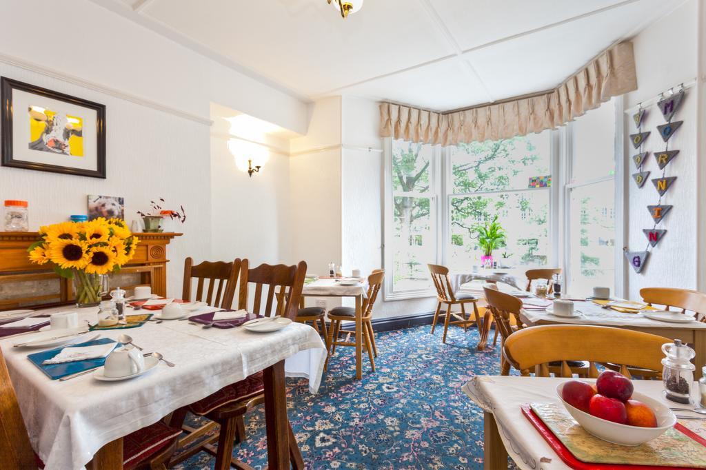Lyndhurst Guest House Кендал Екстер'єр фото